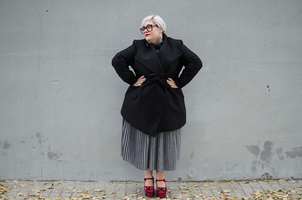 abrigo-estilo-kimono-anudado-a-la-cintura